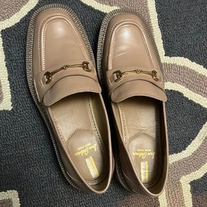 Sam Edelman tan lug sole loafers